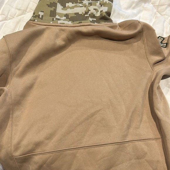 Denver Broncos NFL Youth Hoodie - Picture 5 of 6